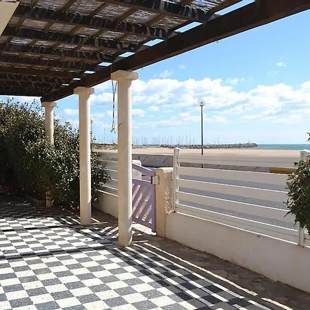 Face A La Avec Terrasse Et Jardin *