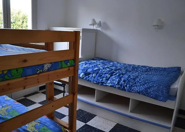 Face A La Avec Terrasse Et Jardin וילה *